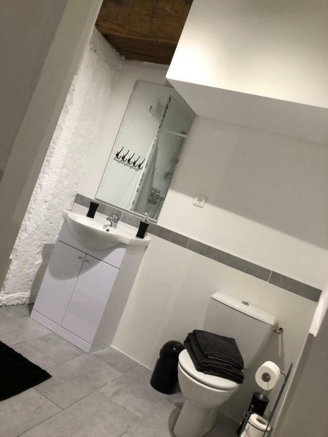 Apartment Spacieux, Chaleureux 39 M²